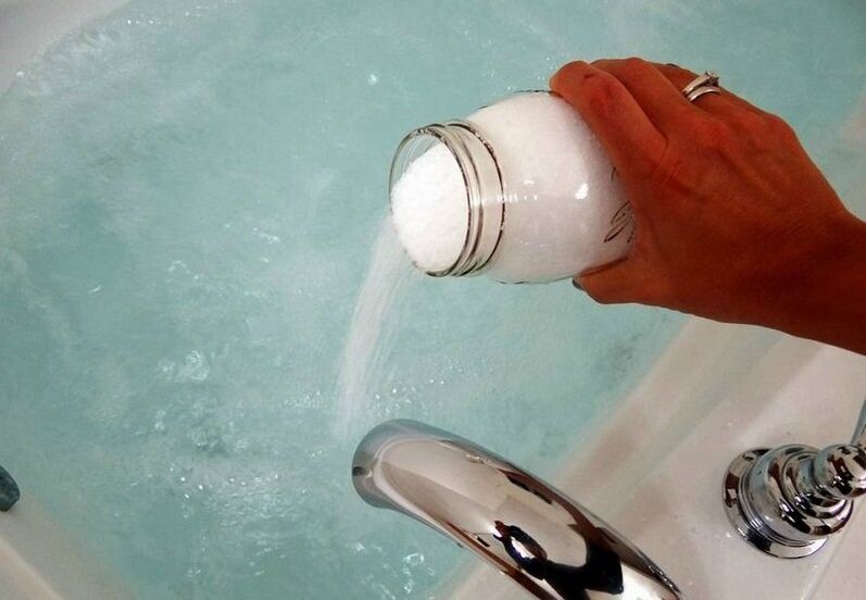 Prendre un bain avec du soda pour agrandir le pénis